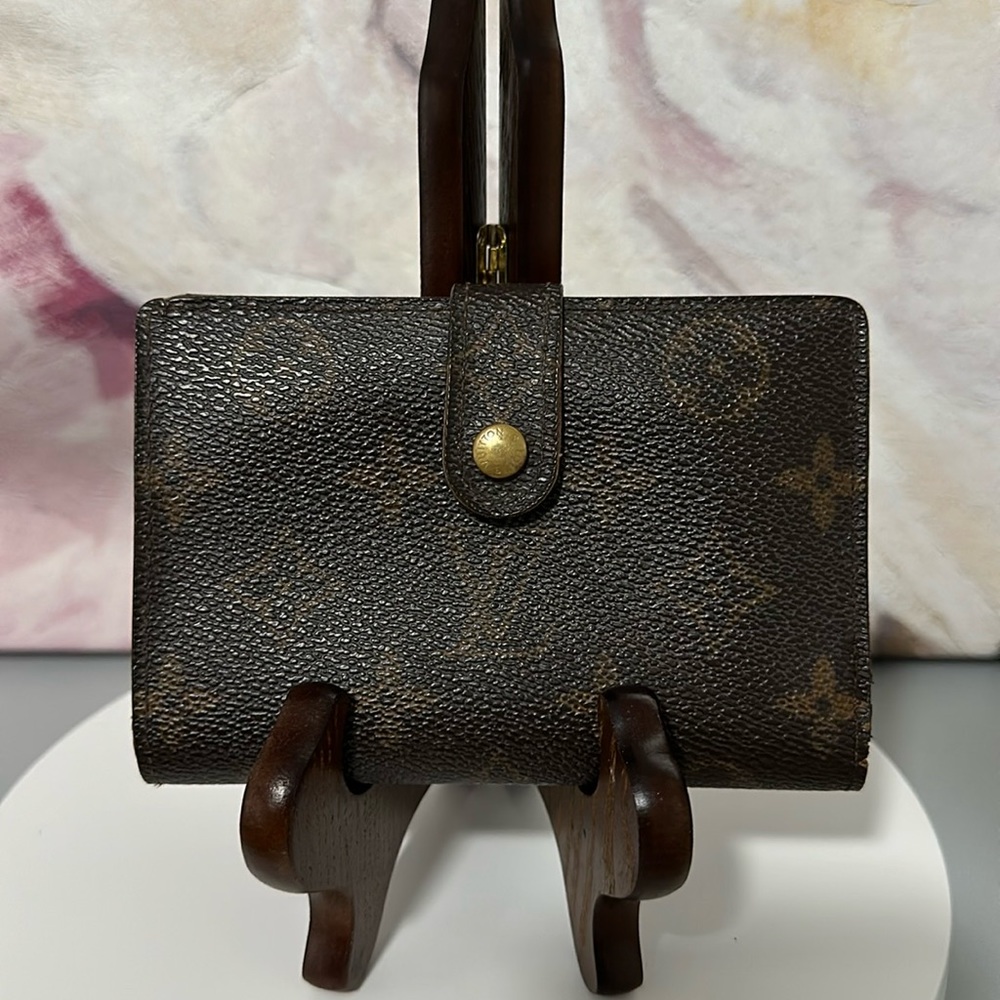 Louis Vuitton Monogram Porte Monnaie Billets Viennois Bifold Wallet